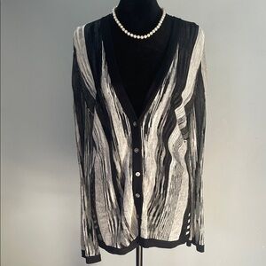 Elegant Black and White Women's Sweater jones New York medium new